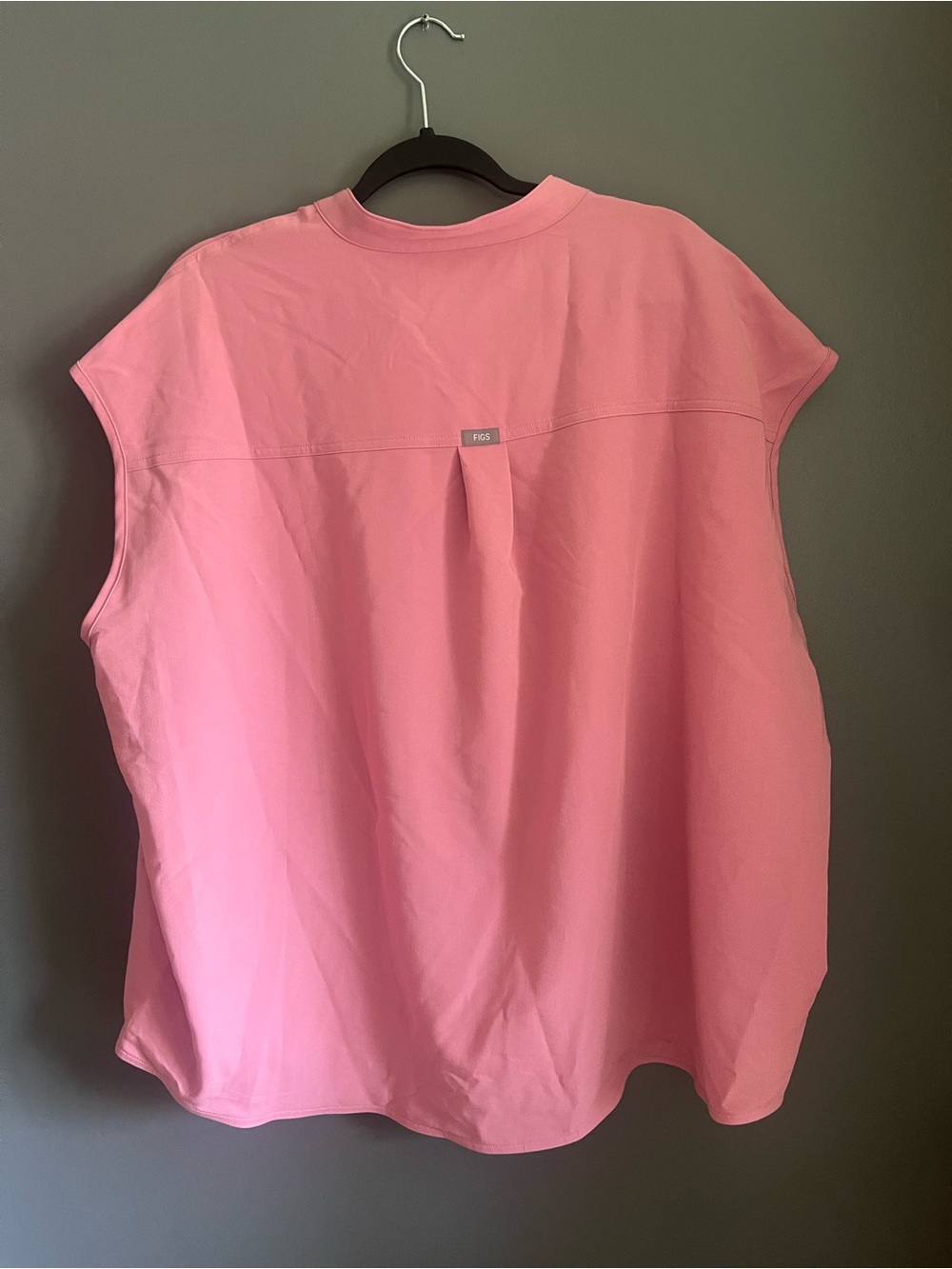 FIGS Rafeala Top in Chalk Pink - Picture 4 of 4